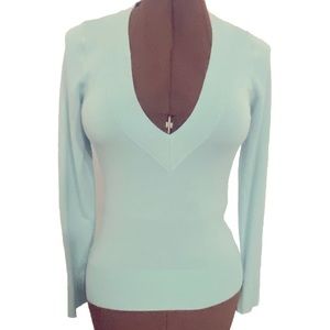💚DANIER💚V-Neck teal sweater. In great condition. Size XS.
